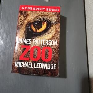 James Patterson 'Zoo' Book